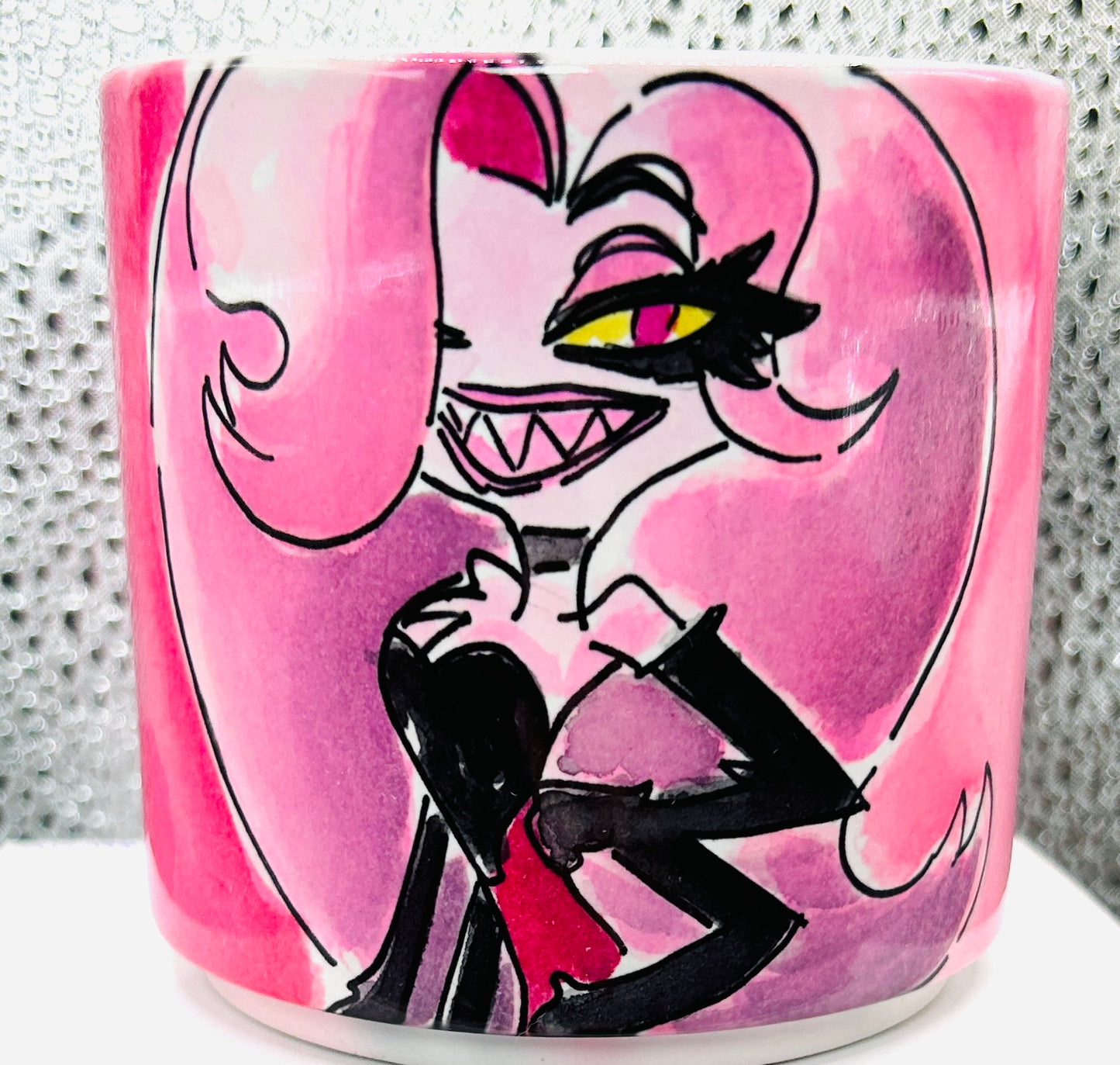Tazza Angel Dust Stagione 2 – Dipinta a mano | Hazbin Hotel
